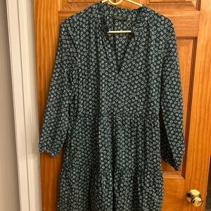 Vineyard Vines Dark Blue Floral Long Sleeve Dress